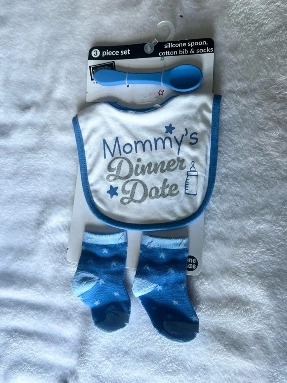Blue 'Mommy's Dinner Date' Bib, Spoon & Socks Set